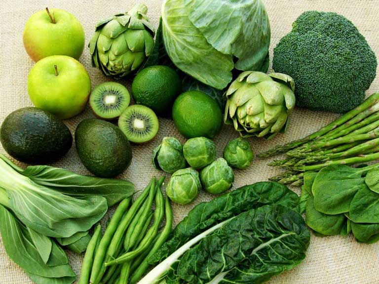 Người bệnh nên bổ sung nhiều rau xanh trong thực đơn
