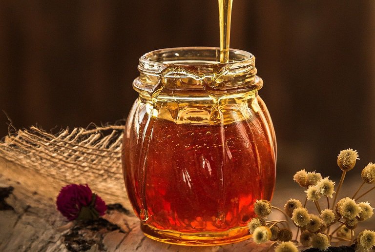 Mật ong giúp chữa viêm da cơ địa tại nhà